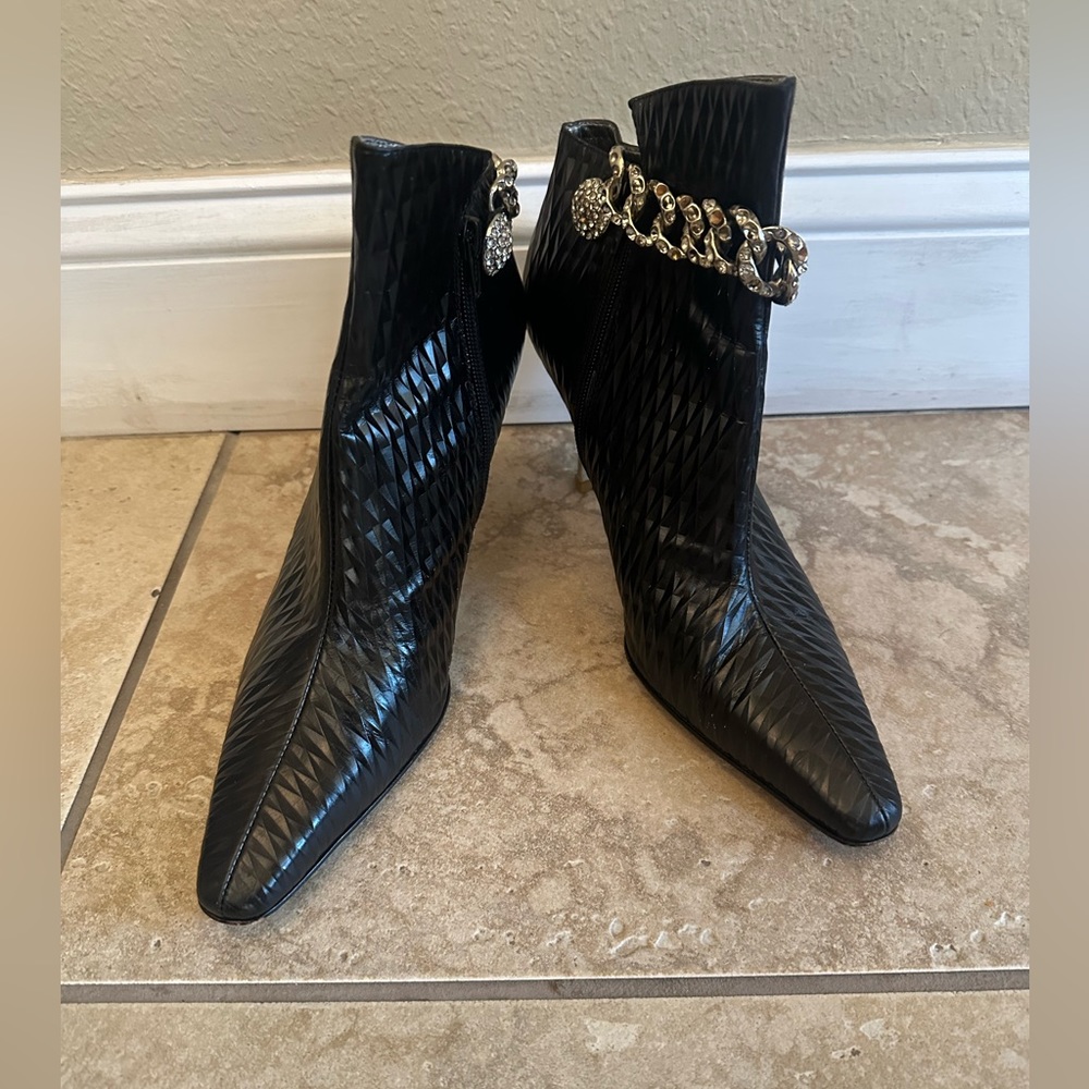 Black Quilted Look Ankle Boots with Silver Heels & Chain w/missing rhinestones